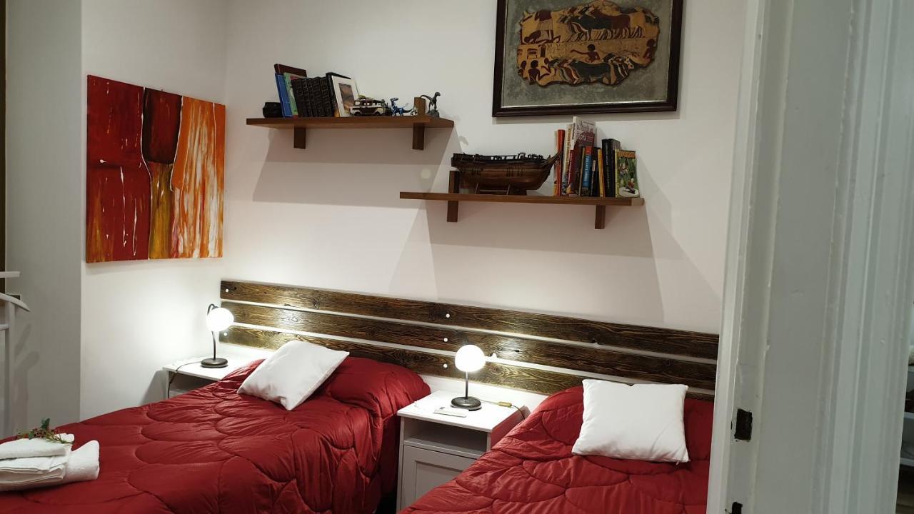 Casa Ferrari Testaccio E Trastevere Wi-Fi Free Řím Exteriér fotografie